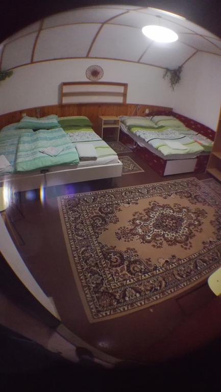 Ubytovanie 184, Bed And Braekfast 184 Stará Lesná Exterior foto