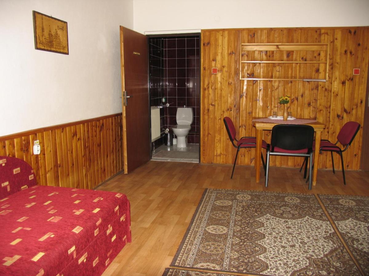 Ubytovanie 184, Bed And Braekfast 184 Stará Lesná Exterior foto